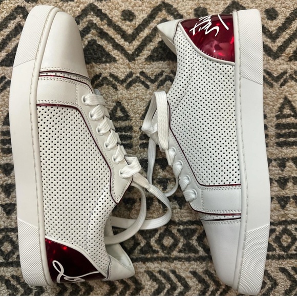 Never worn mint condition Christian Louboutin verissima sneakers sz 39